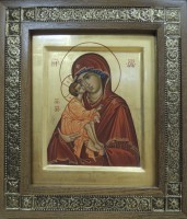 Икона Божией Матери Донская в киоте