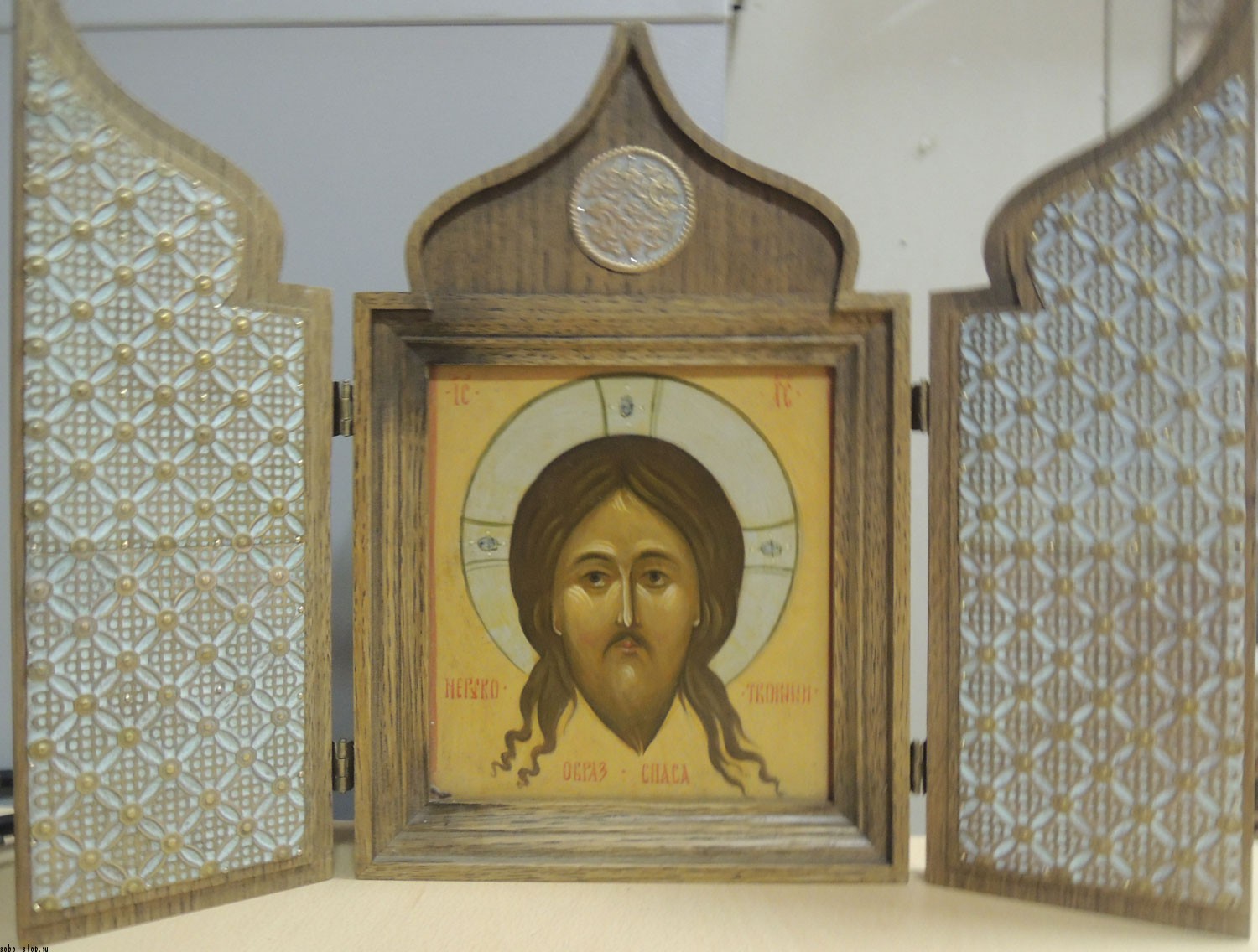 Икона Св. великомученица Екатерина в киоте